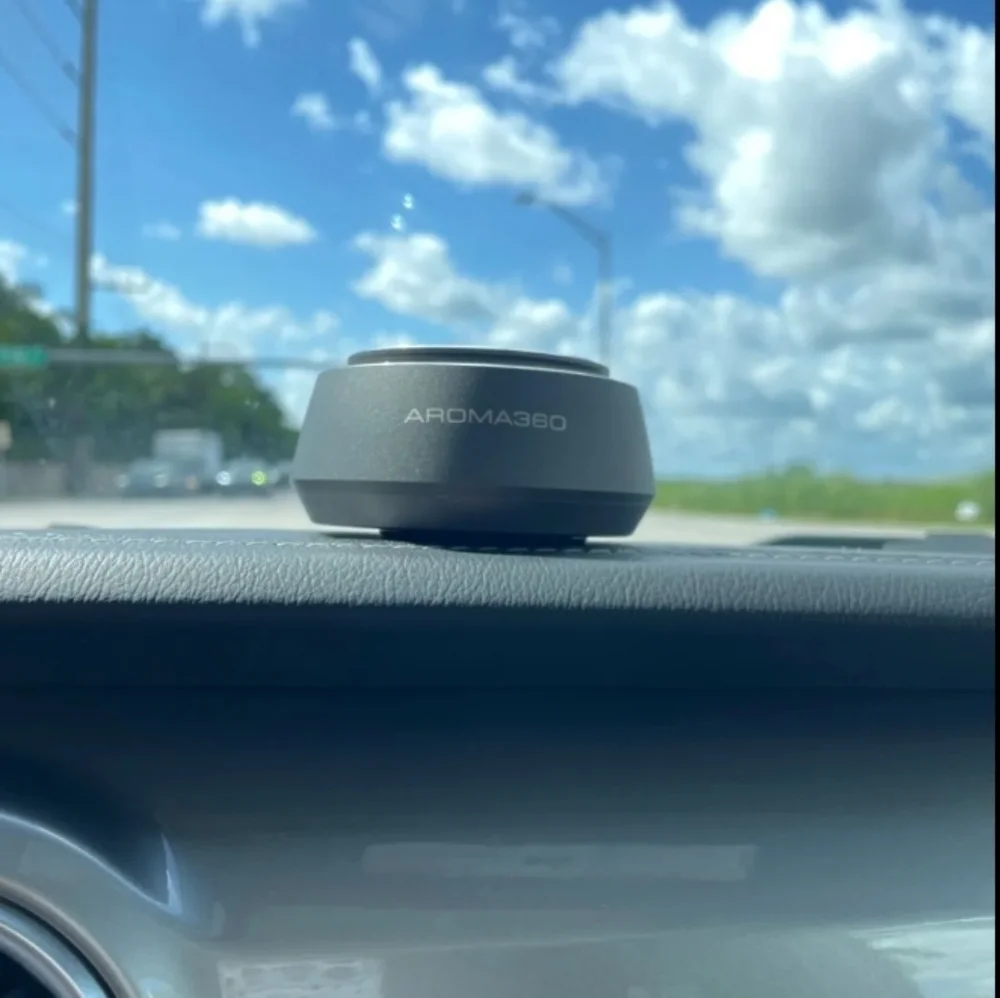Aroma360 Car Diffuser - Picture 4 of 5
